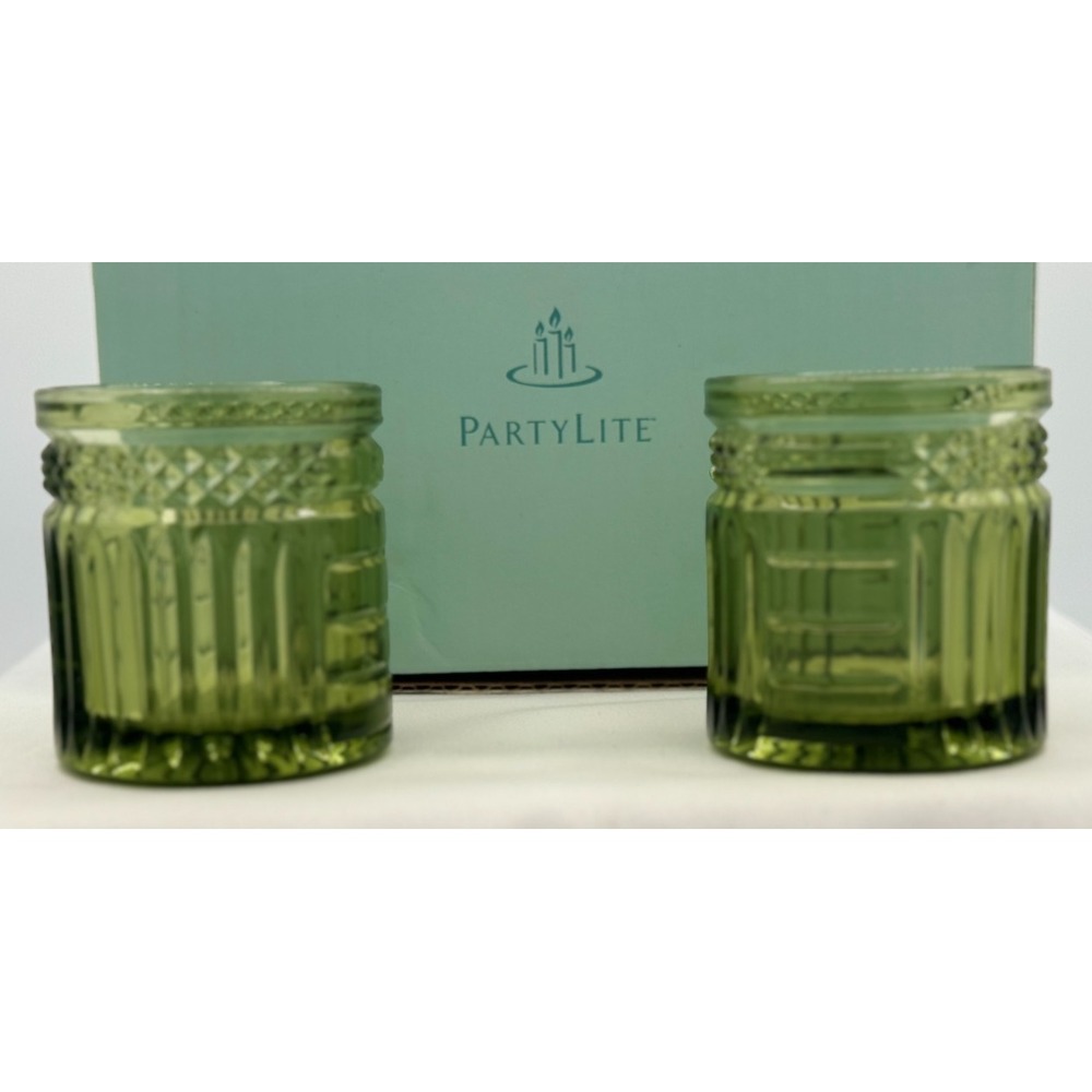 Partylite P7999 Radiant Glow Votive Pair - Candle Holders - NEW Open Box - Green